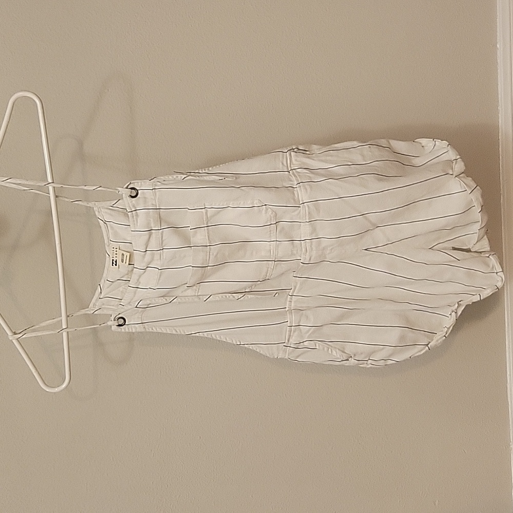 Women's XS Billa Bong Short Jumper